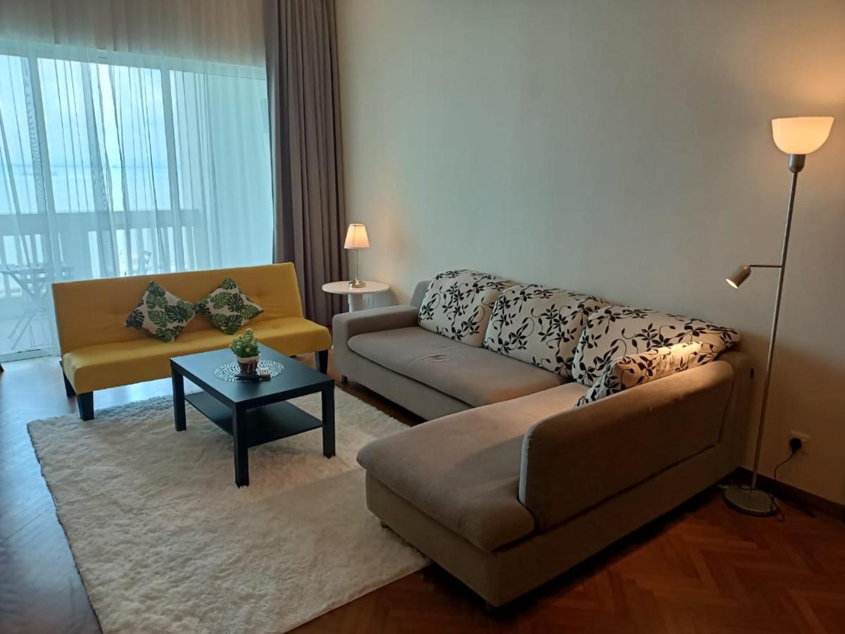 Straits Quay Marina Suites Penang By Aurorahomes Bagan Jermal Exterior foto